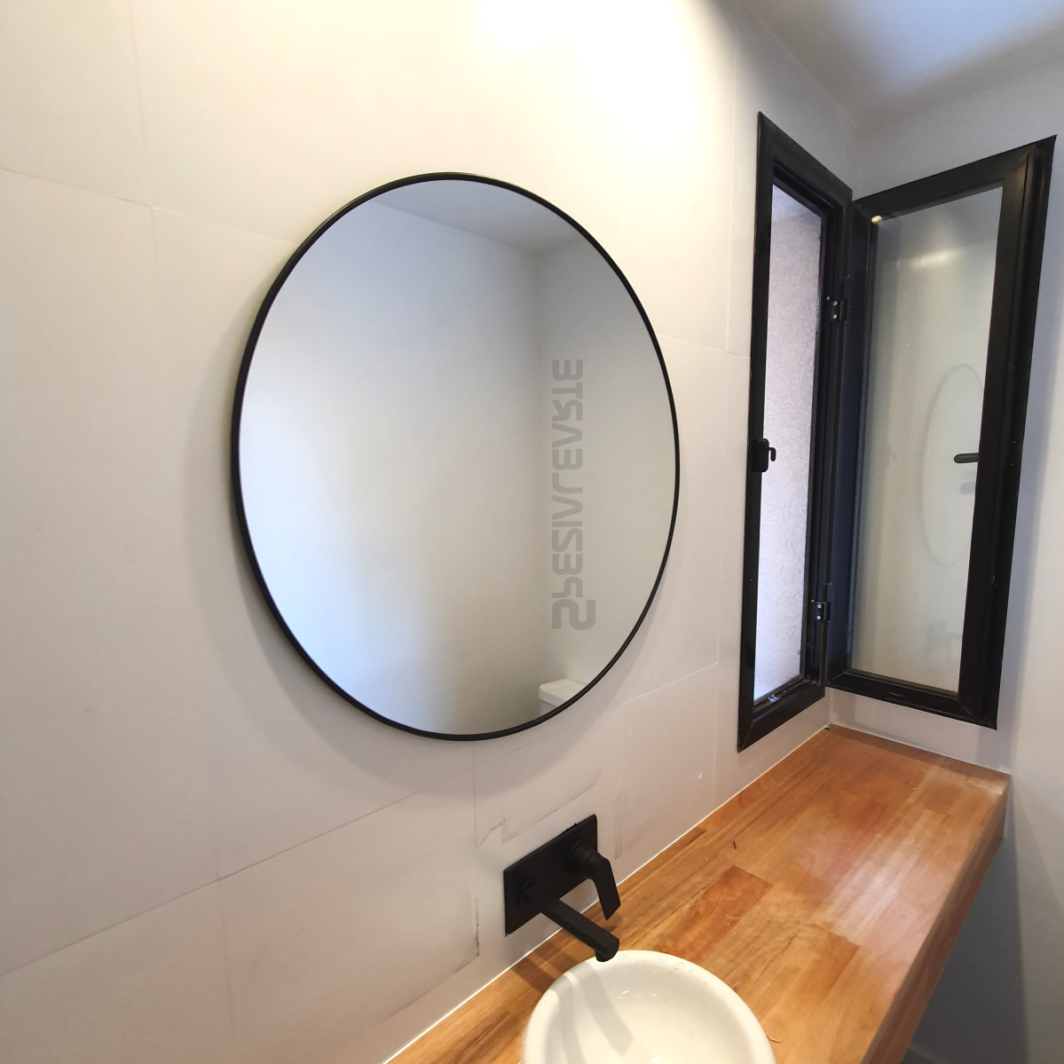 Espejo Redondo 60 cm. Marco PVC Colgar